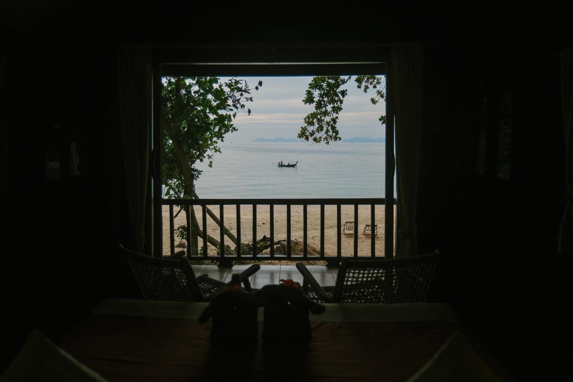 Joy Bungalow Resort And Restaurant Koh Jum Exterior photo